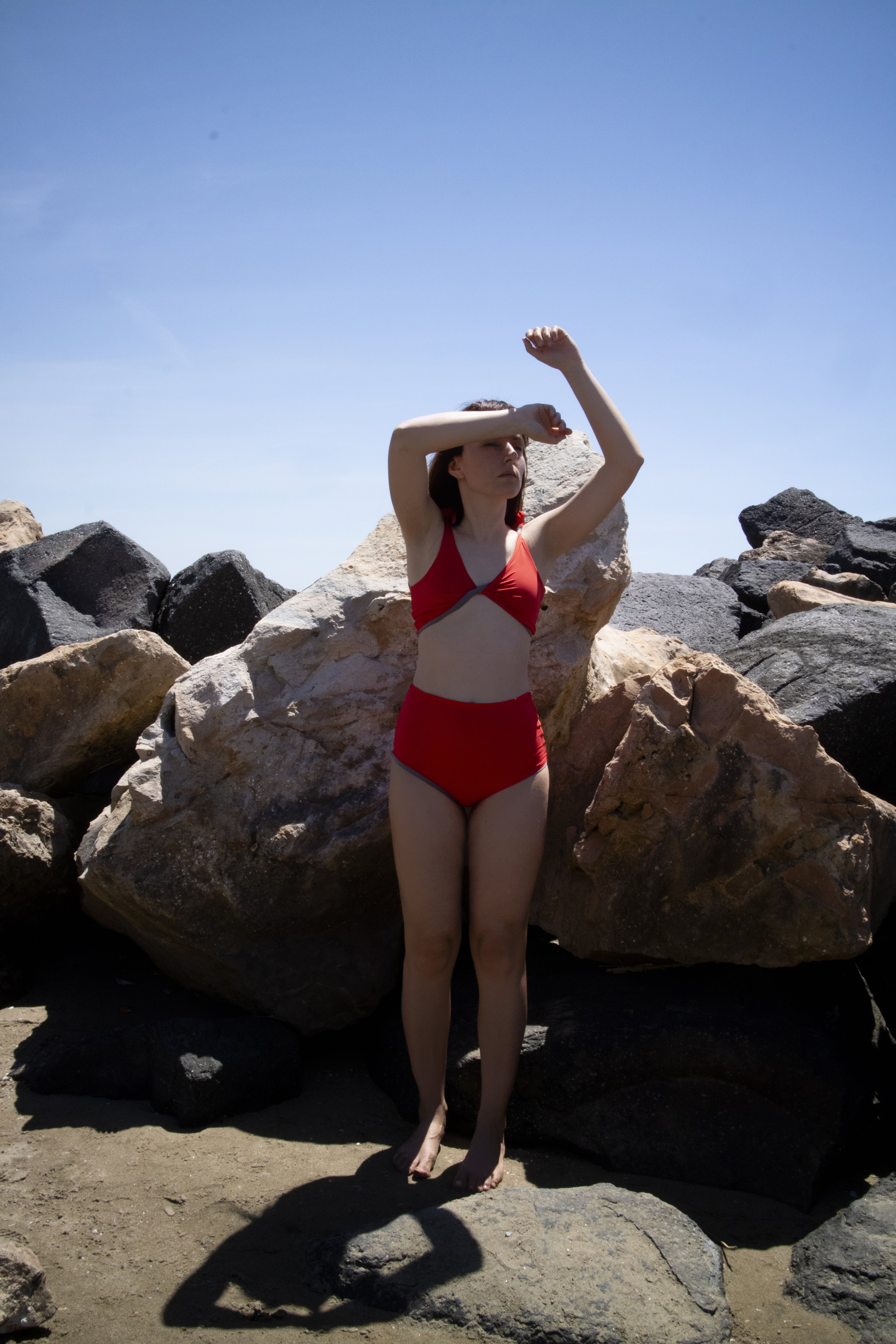 Bikini vita alta double face rosso arancio e fango