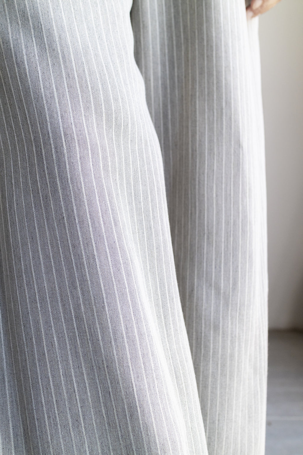Pantalone Grigio a Righe