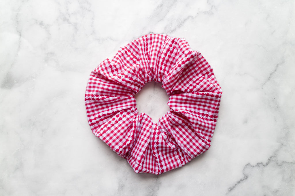 elastico per capelli rosso