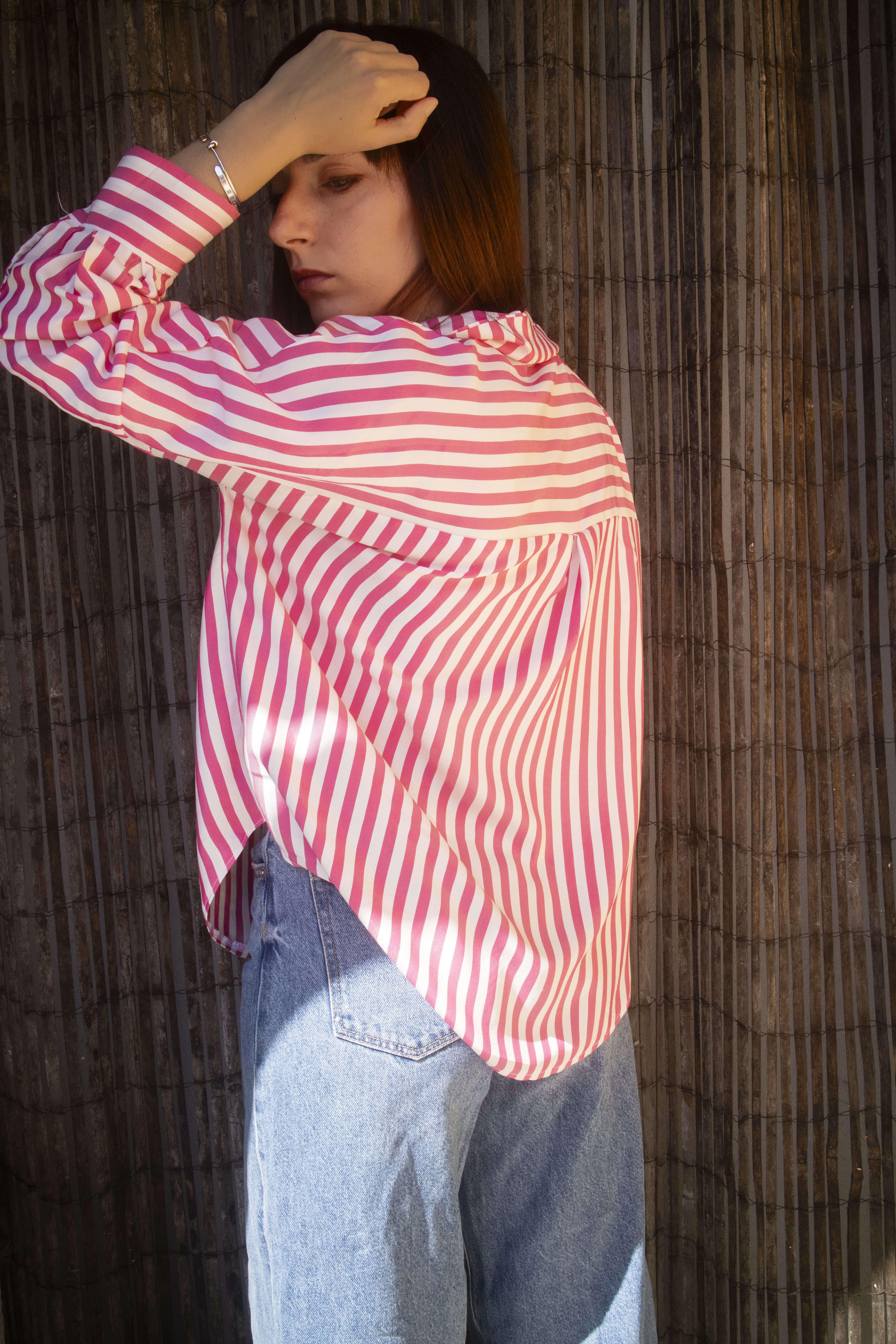 Camicia a Righe Bianche e Rosa